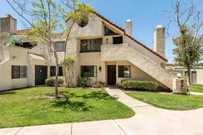 321 N Melrose #C, Vista, CA 92083 - Photo 3