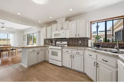 5244 Weymouth Way, Oceanside, CA 92057 - Photo 11