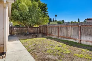 651 Boyle Ave, Escondido, CA 92027 - Photo 29