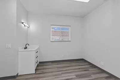 1027 E Grand Avenue, Escondido, CA 92025 - Photo 41