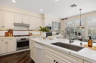 1589 Corte Orchidia, Carlsbad, CA 92011 - Photo 17