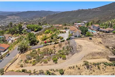 920 Cycad Drive, San Marcos, CA 92078 - Photo 3