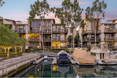 7126 Marina Pacifica Drive, Long Beach, CA 90803 - Photo 5