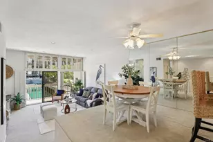 7126 Marina Pacifica Dr, Long Beach, CA 90803 - Photo 11