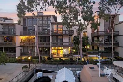 7126 Marina Pacifica Drive, Long Beach, CA 90803 - Photo 73