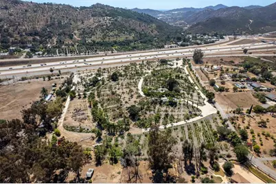 26437 N Centre City Parkway, Escondido, CA 92026 - Photo 3