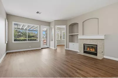 31335 Canterbury Court, Temecula, CA 92591 - Photo 5