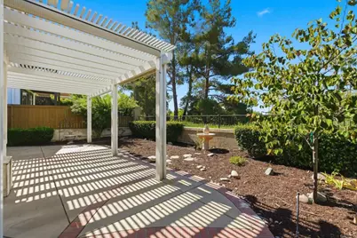31335 Canterbury Court, Temecula, CA 92591 - Photo 19