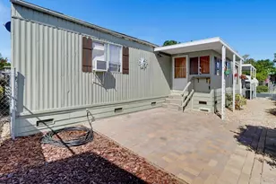 2130 Sunset Dr, Vista, CA 92081 - Photo 27