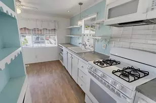 2130 Sunset Dr, Vista, CA 92081 - Photo 5