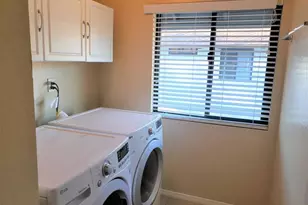 2556 Ocean Cove Dr, Cardiff by the Sea, CA 92007 - Photo 13