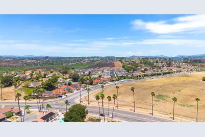 5604 Daybreak Way, Bonsall, CA 92003 - Photo 37