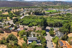 5625 Lake Vista Dr, Bonsall, CA 92003 - Photo 39