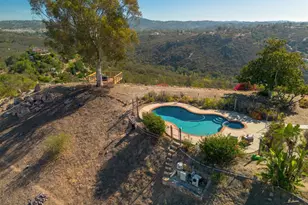 13703 Little Pond Rd, Valley Center, CA 92082 - Photo 57