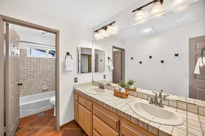 13703 Little Pond Road, Valley Center, CA 92082 - Photo 37