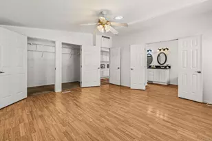 8975 Lawrence Welk Dr, Escondido, CA 92026 - Photo 17