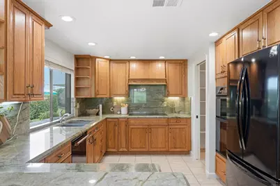 624 Camino Catalina, Solana Beach, CA 92075 - Photo 9