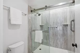 624 Camino Catalina, Solana Beach, CA 92075 - Photo 17