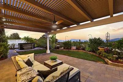 1356 Blackhawk Glen, Escondido, CA 92029 - Photo 5