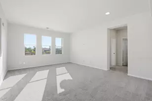 399 Amparo Dr, Escondido, CA 92025 - Photo 21