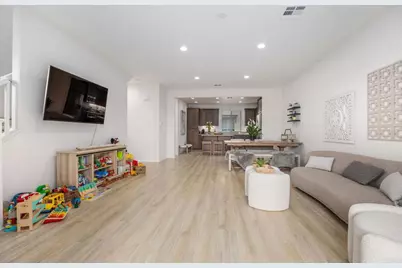 2227 Solara Lane, Vista, CA 92081 - Photo 11