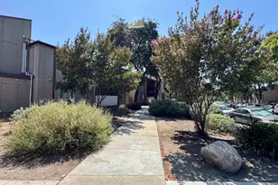 5473 Adobe Falls Rd, San Diego, CA 92120 - Photo 19