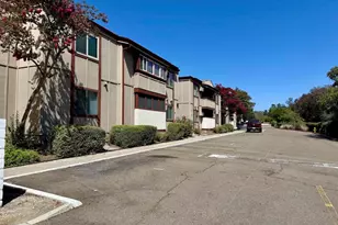 5473 Adobe Falls Rd, San Diego, CA 92120 - Photo 21