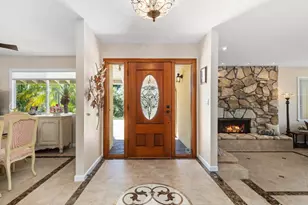 2125 Walnut Ln, Vista, CA 92084 - Photo 9