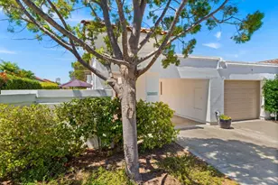 4925 Icaria Way, Oceanside, CA 92056 - Photo 3