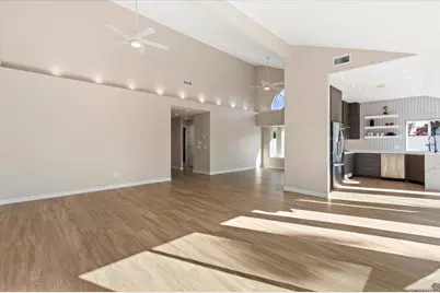 4925 Icaria Way, Oceanside, CA 92056 - Photo 23