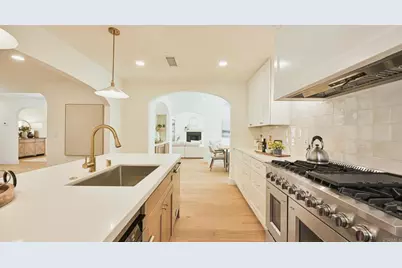 2399 Ivy Road, Oceanside, CA 92054 - Photo 19
