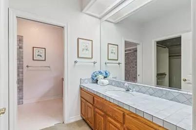 4327 Hollyhill Road, Vista, CA 92084 - Photo 29