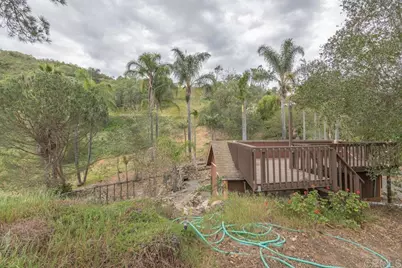 4327 Hollyhill Road, Vista, CA 92084 - Photo 41