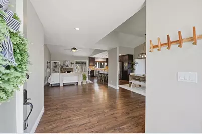 7266 Arpege Rd, San Diego, CA 92119 - Photo 5