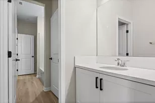 2946 Fledgling Dr, Escondido, CA 92029 - Photo 19