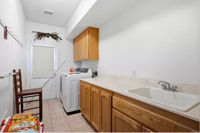 1737 Foxfire Court, Escondido, CA 92026 - Photo 15