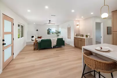 2430 Sunflower, Vista, CA 92083 - Photo 5