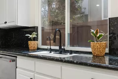3960 Plateau Place, Carlsbad, CA 92010 - Photo 19