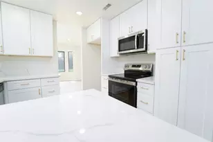 41614 Zinfandel Ave, Temecula, CA 92591 - Photo 3