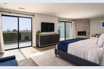 1632 Brahms, Cardiff by the Sea, CA 92007 - Photo 15