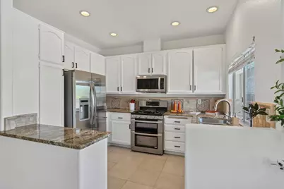 1579 Golfcrest Place, Vista, CA 92081 - Photo 9