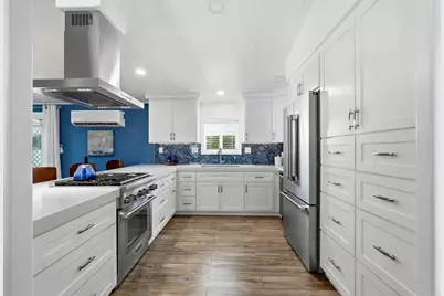 6493 Friendly Place, Carlsbad, CA 92011 - Photo 9