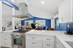 6493 Friendly Pl, Carlsbad, CA 92011 - Photo 13