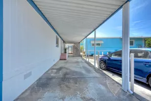 6493 Friendly Pl, Carlsbad, CA 92011 - Photo 41