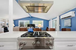 6493 Friendly Pl, Carlsbad, CA 92011 - Photo 11