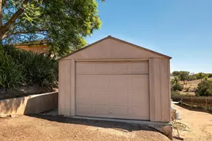 4241 Via El Dorado, Fallbrook, CA 92028 - Photo 43