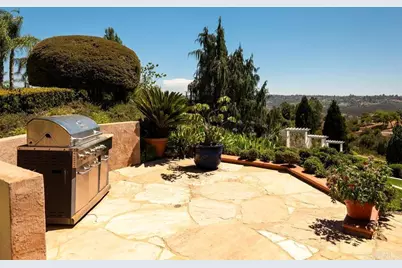 4241 Via El Dorado, Fallbrook, CA 92028 - Photo 39