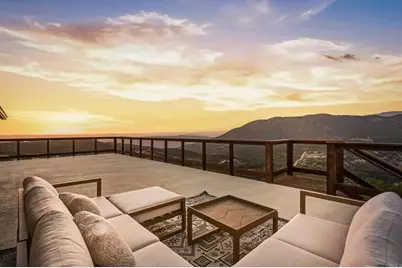 19576 Paradise Mountain Road, Valley Center, CA 92082 - Photo 9