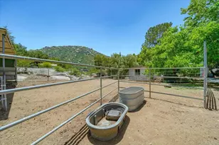 17255 Rockhouse Rd, Ramona, CA 92065 - Photo 33