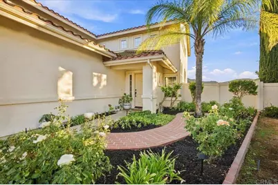 45707 Corte Rodrigo, Temecula, CA 92592 - Photo 3